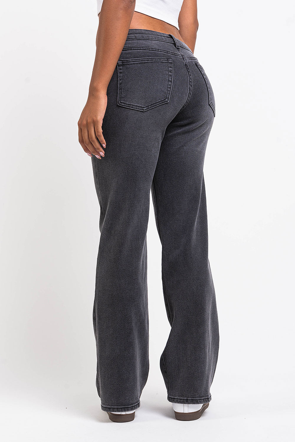 Dina 02Low Straight Jeans - Washed Black