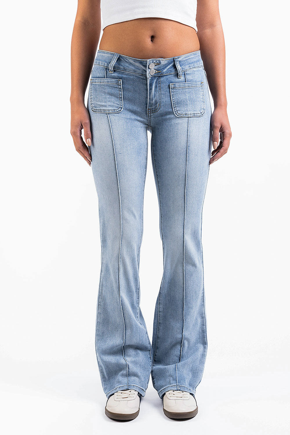 Claire 01Low Bootcut Jeans - Bleach Blue
